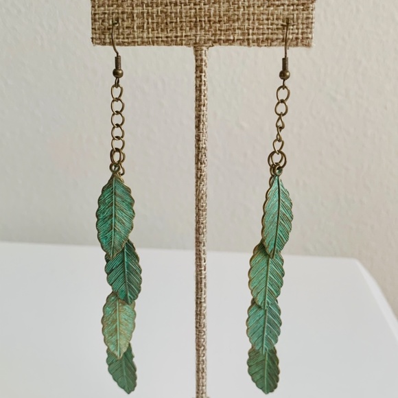 Mint Green~Bronze Quad Leaf Chain Earrings - Picture 3 of 4